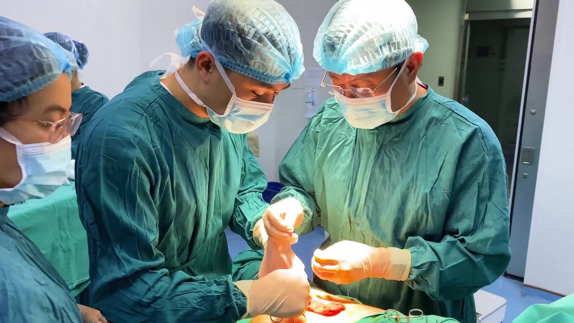 Cuộc sống không yêu cầu chúng ta phải giỏi nhất, chỉ là chúng ta cố gắng hết sức mình