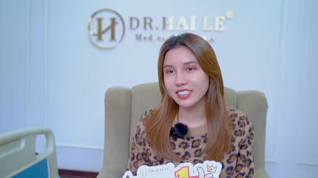 Cô gái xinh đẹp rạng rỡ chỉ sau combo Nâng cung mày + Cắt mí trên tại Dr.Hải Lê:
