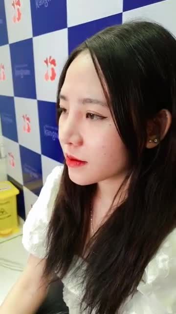 Nữ khách hàng thực hiện được dịch vụ Nâng mũi ước mơ bấy lâu - Hóa mỹ nhân sau ca phẫu thuật nâng mũi sụn sườn 50% Nanofrom
