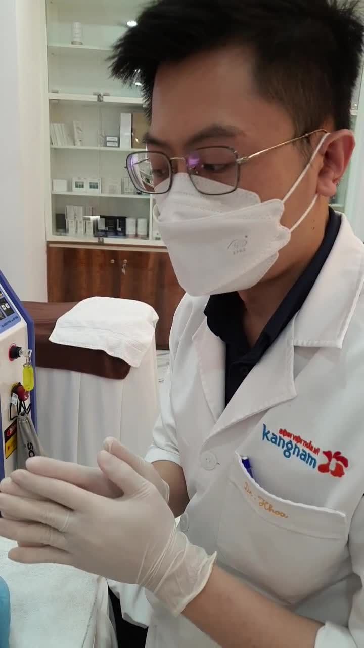 Mụn thịt, đốm nâu nếu không điều trị sẽ to, lan nhanh