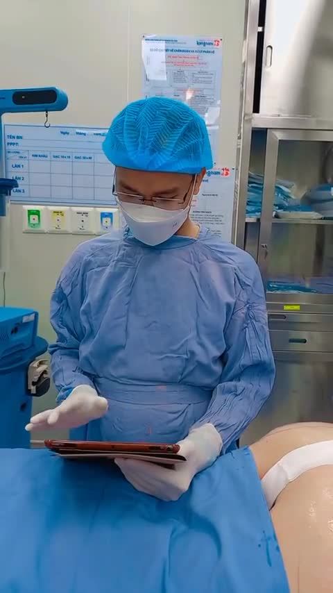 Nâng vòng 3 căng tròn quyến rũ tại Kangnam Sài Gòn