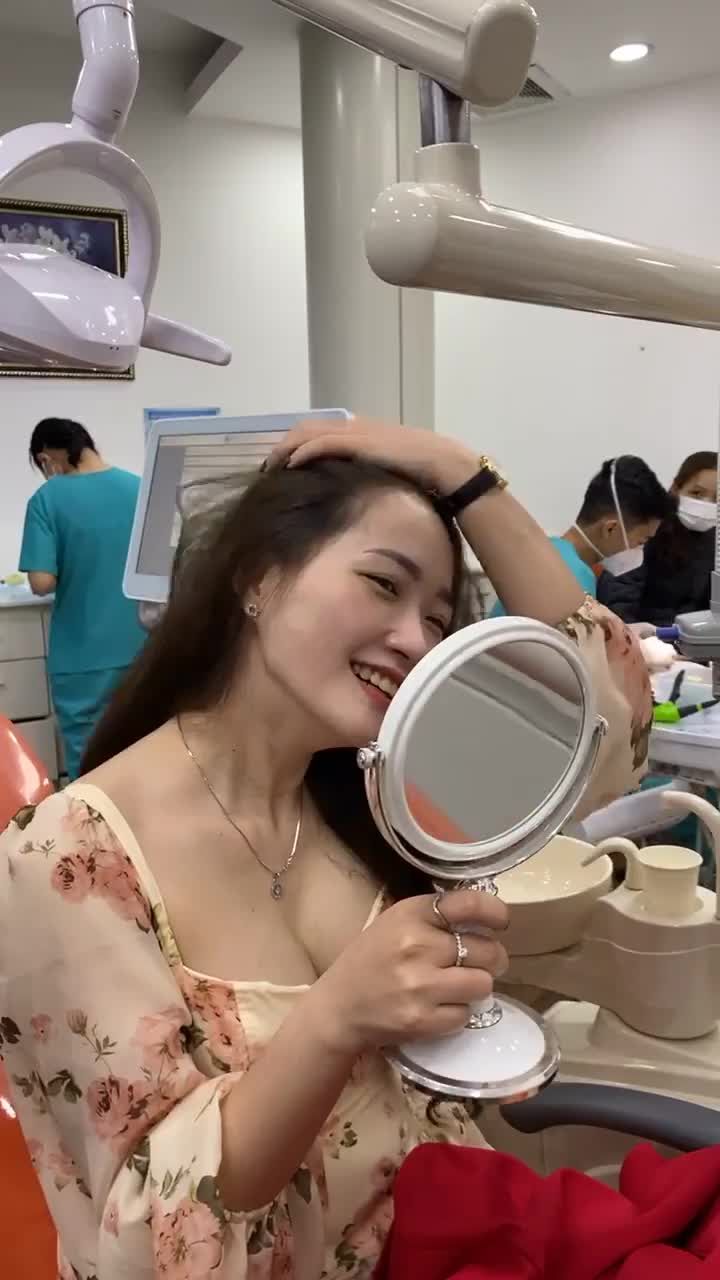 Chúc mừng chị Thu Hà tháo niềnggg ạ