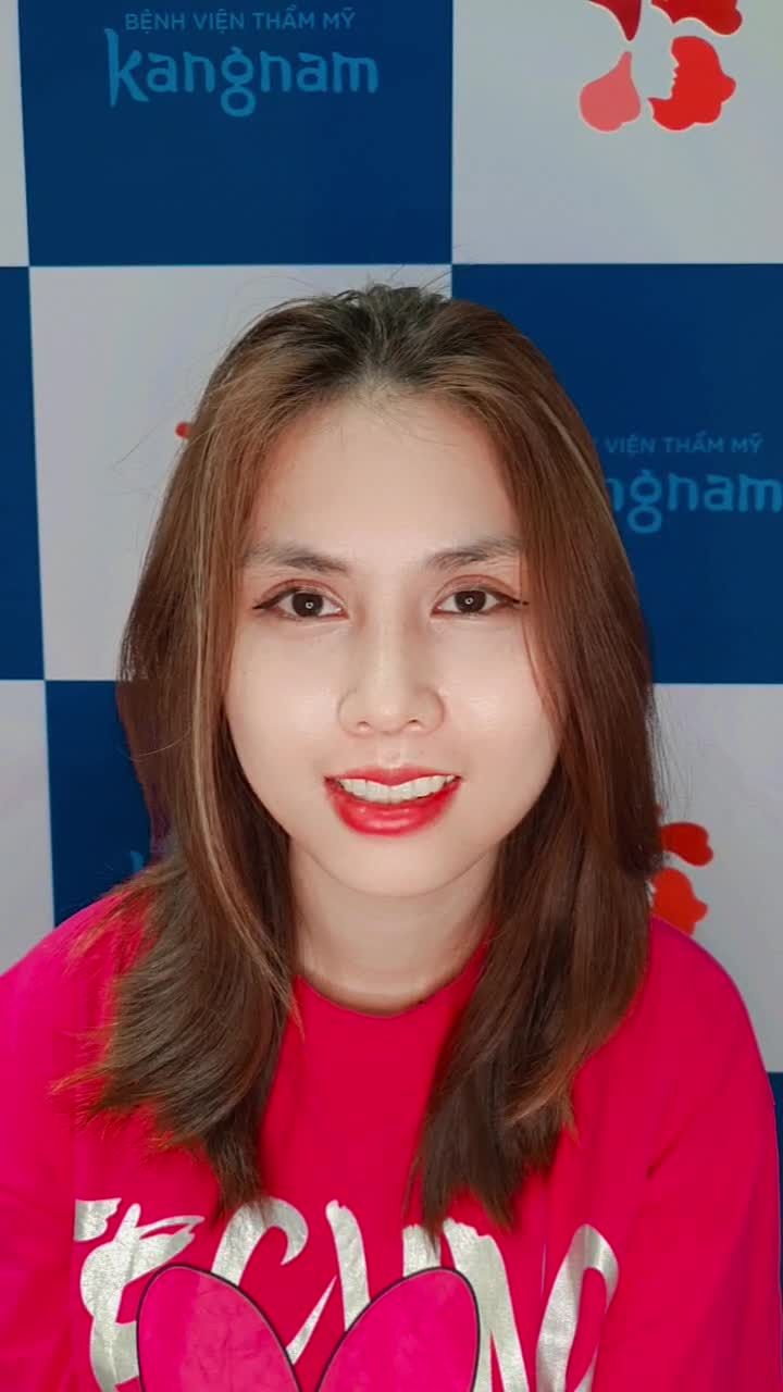 Combo mũi + môi tim thần thánh hóa hot girl sau 1 nốt nhạc