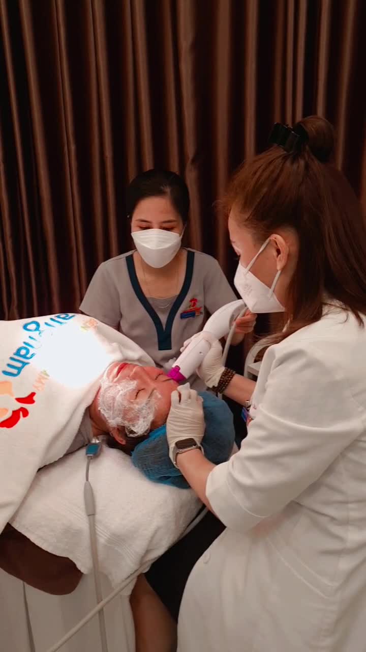 Siêu phẩm Thermage FLX mang đến cho khách hàng vẻ đẹp thanh xuân - không phẫu thuật, không nghỉ dưỡng