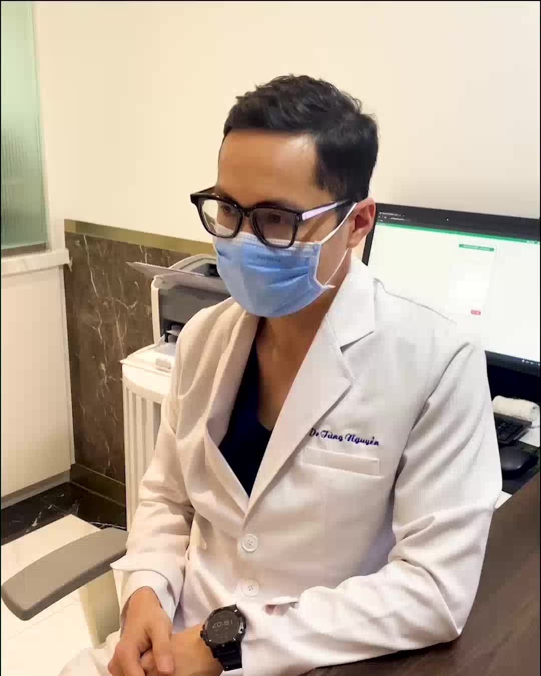 NÂNG NGƯ.C XONG THÌ MƯỜI NGƯỜI KHEN CẢ MƯỜI