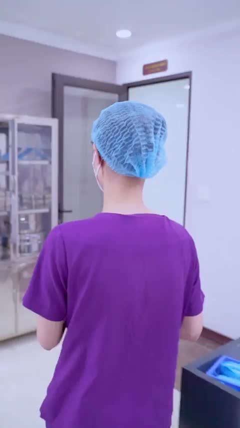 Đột nhập phòng phẫu thuật bắt gặp một ca Cắt mí đẹp quá Ekip phải ghi hình luôn để khoe cho cả nhà cùng ngắm đây ạ