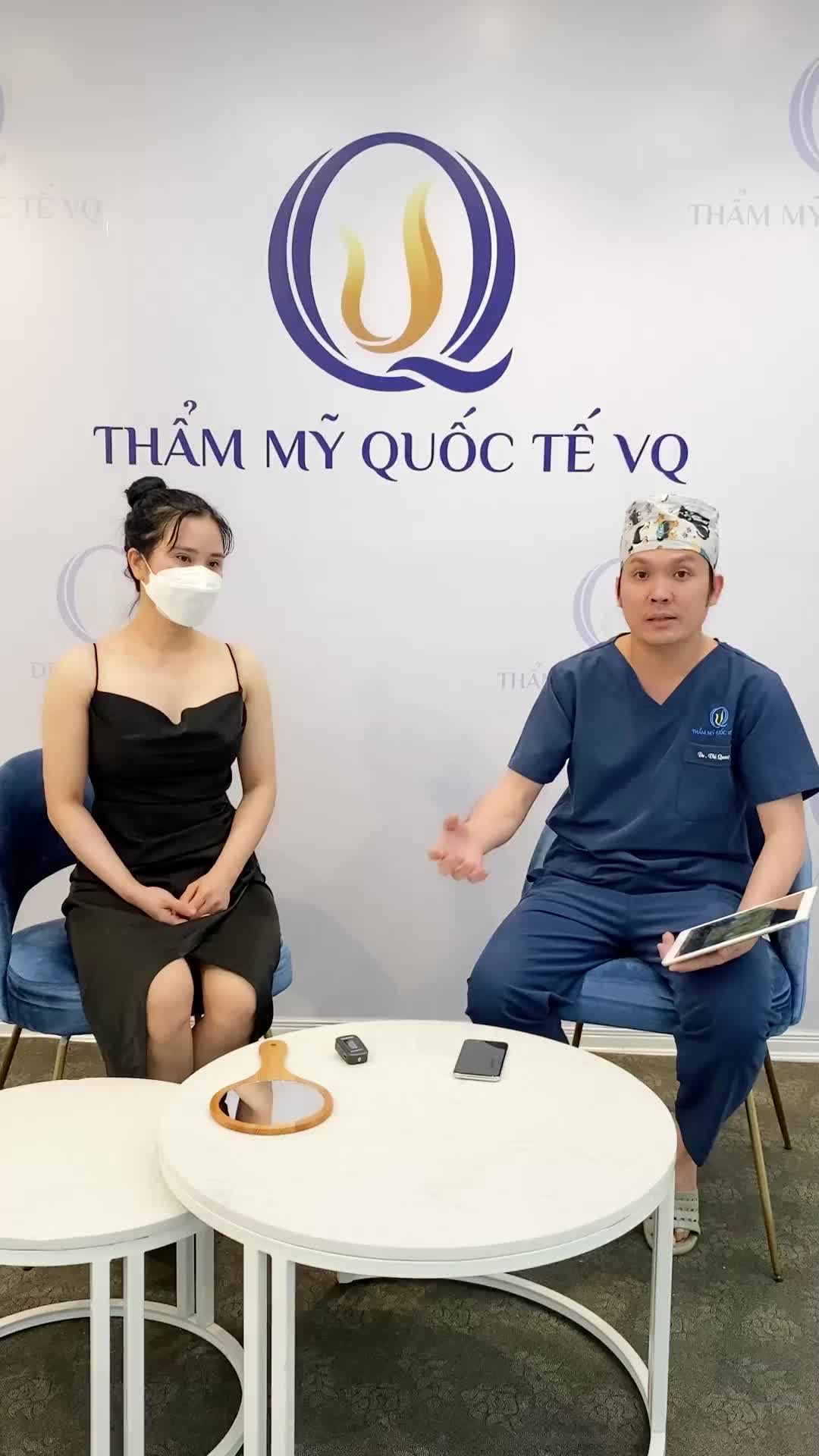Dr Vũ Quang tái khám Combo hủy mỡ  bụng + Nâng vòng 1 Công nghệ cao sau 1 tháng thực hiện.