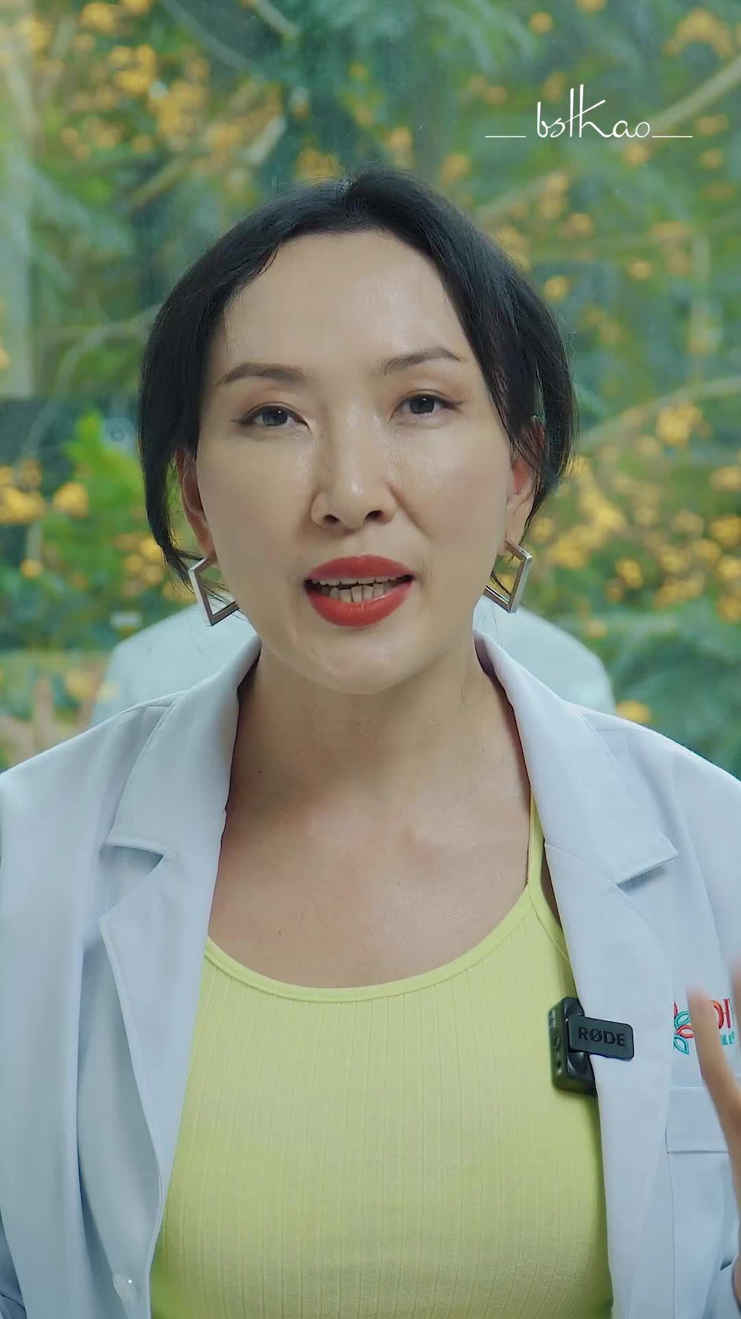 LÀM SAO ĐỂ HẠN CHẾ MỤN ĐẦU ĐEN