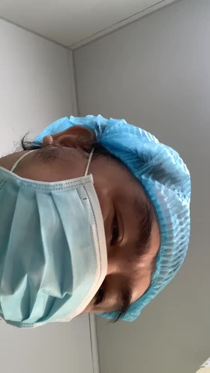 Nâng mũi dáng dọc dừa !