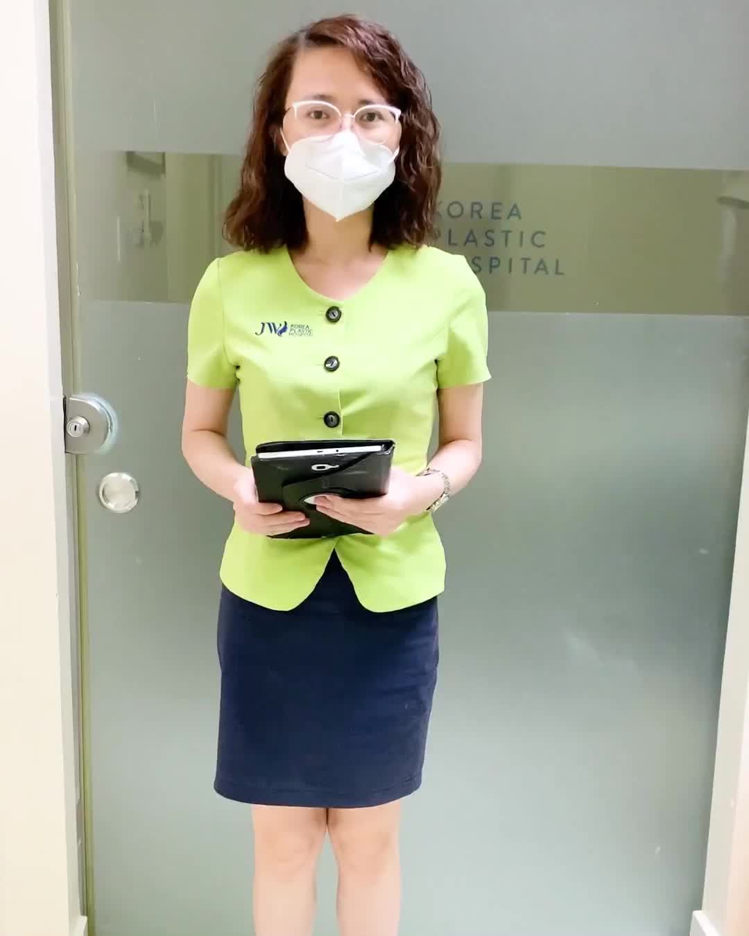 ĐIỀU TRỊ CƯỜI HỞ LỢI, HỞ NƯỚU CHỈ SAU 1 LẦN THỰC HIỆN TẠI NHA KHOA BỆNH VIỆN JW