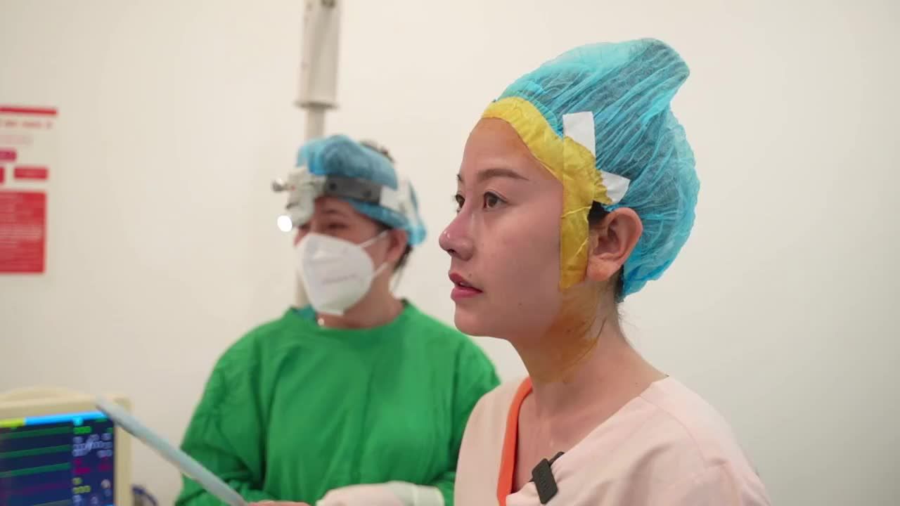 Ca nâng mũi cấu trúc sụn tai