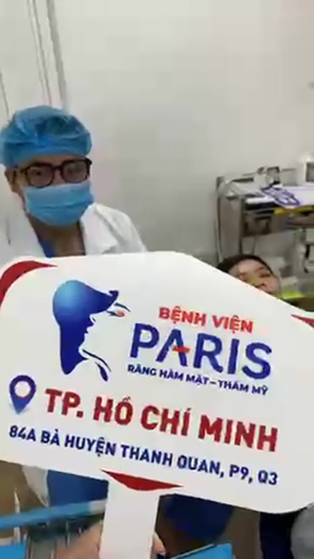 Cùng theo dõi bước liệu trình mà khách hàng chúng ta mong chờ nhất- Bạn khách hàng của chúng ta hôm nay tháo niềng răng