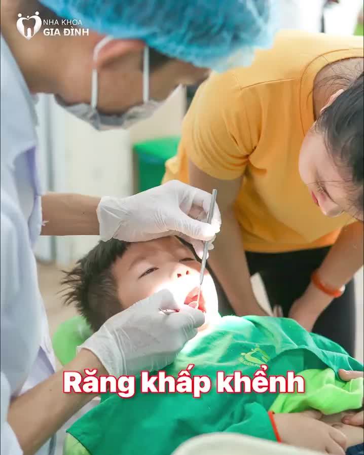TIỀN CHỈNH NHA - RĂNG THẲNG HÀNG CHỈ TRONG THỜI GIAN NGẮN