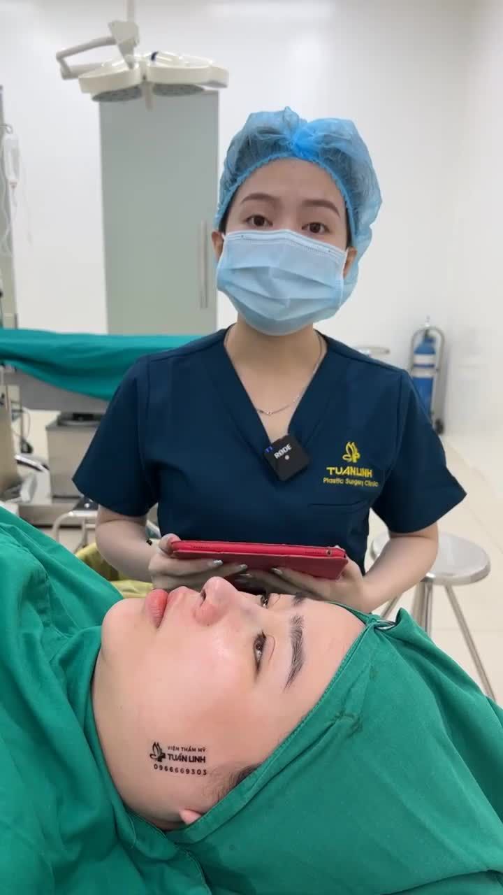 Những ngày cuối khuyến mãi TẶNG SỤN SURGIFORM cho dịch vụ nâng mũi siêu cấu trúc !!!