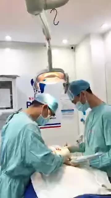 Phẫu thuật cấy ghép 01 trụ Dentium Hàn Quốc tại Nha khoa Paris
