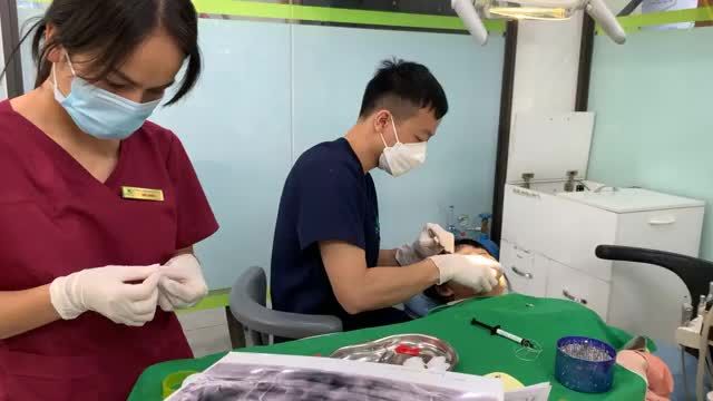 Ca lắp răng Implant hoàn thiện quá trình phục hình răng 46 đã mất từ lâu của khách hàng.