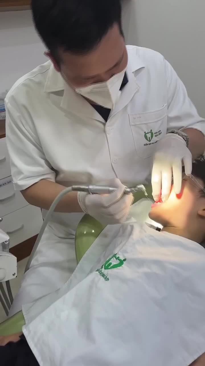 Nha khoa Gia Đình - Kiến Tạo Nụ Cười Hạnh Phúc