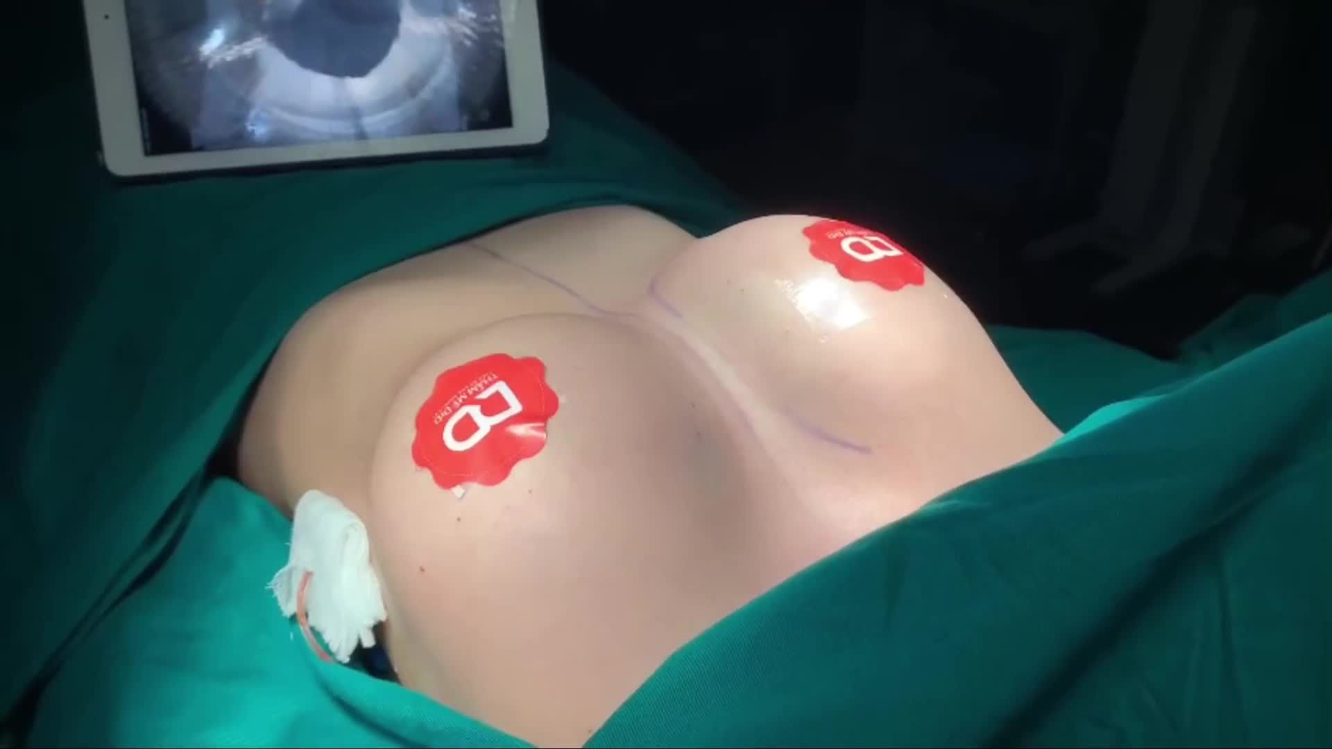 Ca ngực đầu tiên trong ngày hôm nay các nàng ơi.