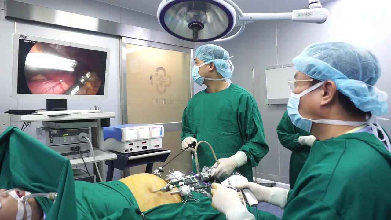 Ca phẫu thuật cuối tuần