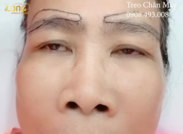 ƯU PHIỀN TUỔI TRUNG NIÊN LÀ VÌ LÝ DO GÌ