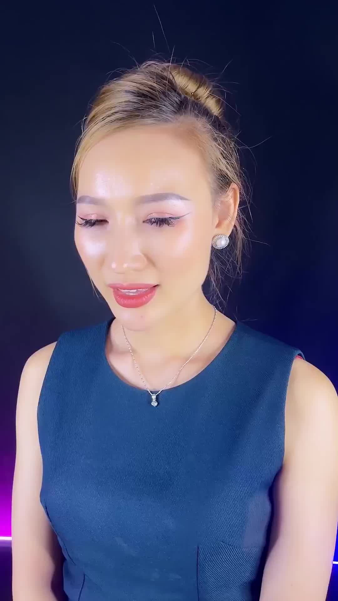 COMBO PHUN MÀY + TẨY TRẮNG RĂNG +TIÊM FILLER MÔI + CHĂM SÓC DA CỦA CHỊ KHÁCH HÀNG V.I.P