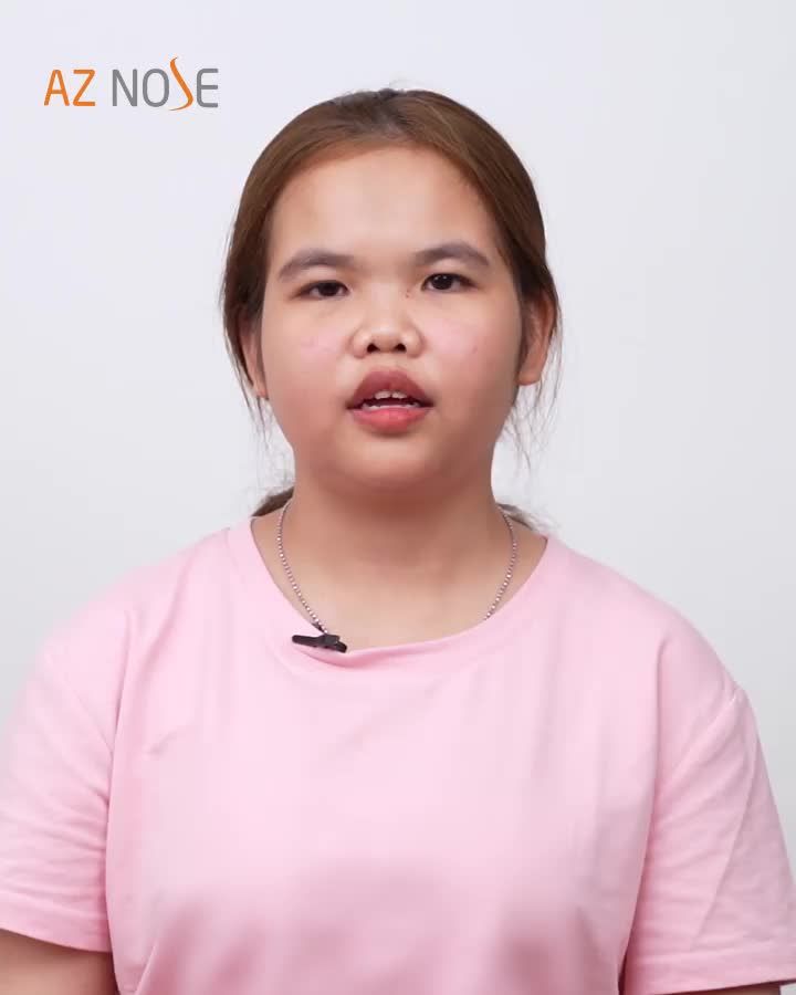 Dáng mũi cao với bạn ấy là cả một ước mơ...