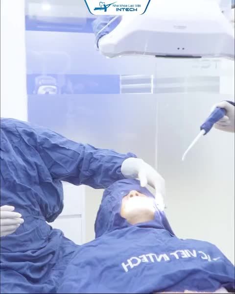 CẬN CẢNH QUÁ TRÌNH CẤY GHÉP IMPLANT BẰNG CÔNG NGHỆ SAFE-TECH