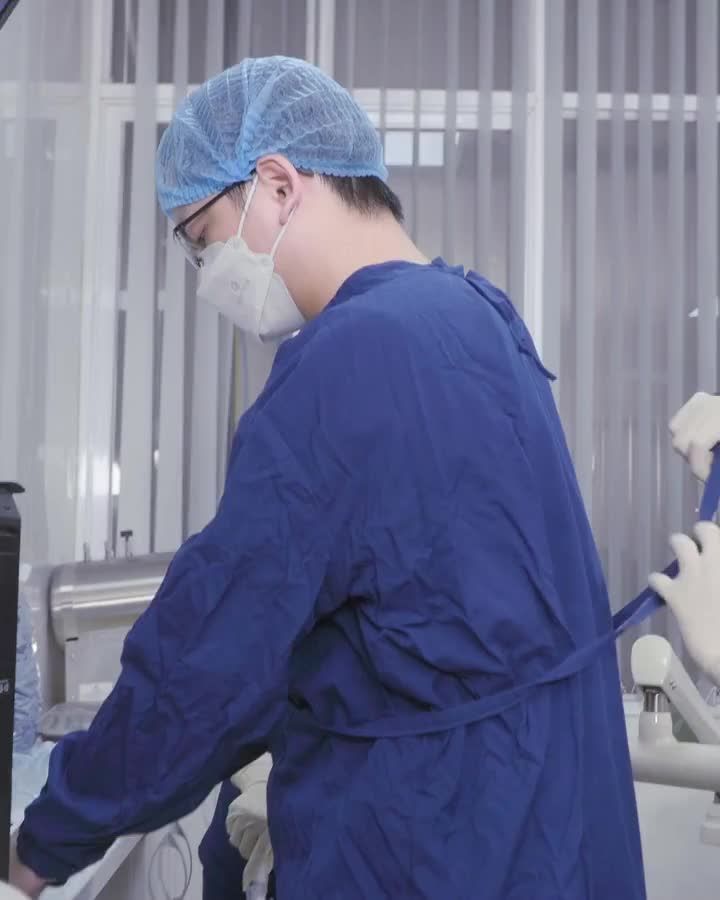 Cấy ghép răng Implant cho NSND Trần Nhượng