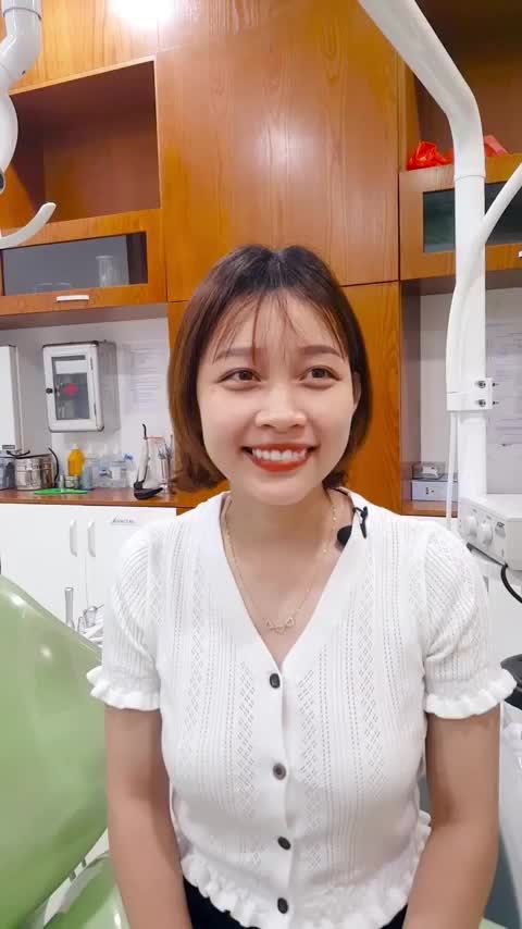 KHÁCH HÀNG VỪA HOÀN THIỆN XONG CASE DÁN SỨ VENEER TẠI NHA KHOA GIA ĐÌNH