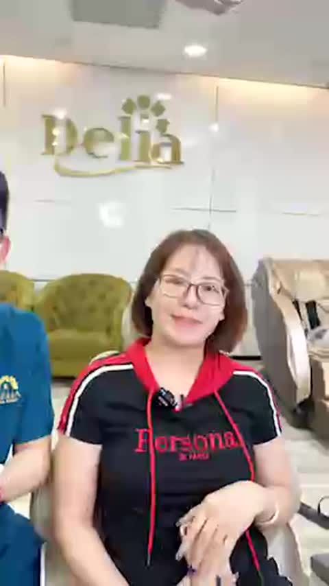 Không ai nghĩ làm răng sứ, cứ tưởng răng thật. Tìm đúng nơi làm uy tín nên chị rất an tâm