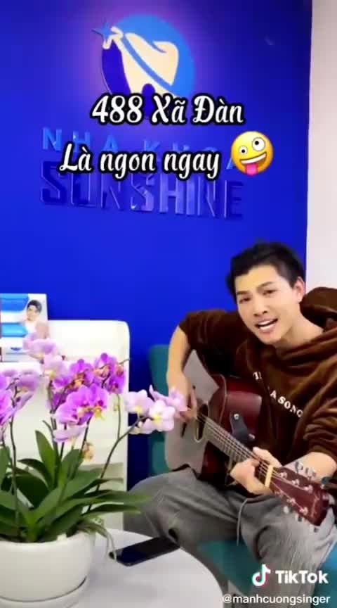 Mở Volume và nghe ca sĩ Trần Mạnh Cường