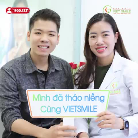 NỤ CƯỜI TỰ TIN SAU THÁO NIỀNG RĂNG HÔ