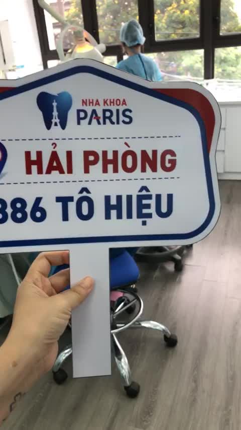 Phẫu thuật cấy ghép 02 trụ implant ETK tại Nha khoa Paris -Chi Nhánh Hải Phòng
