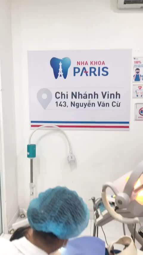 Quá trình cắm mini vít tại Nha khoa Paris -Chi Nhánh Vinh