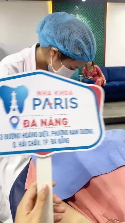 Quá trình gắn mắc cài kim loại thường tại Nha khoa Paris Đà Nẵng