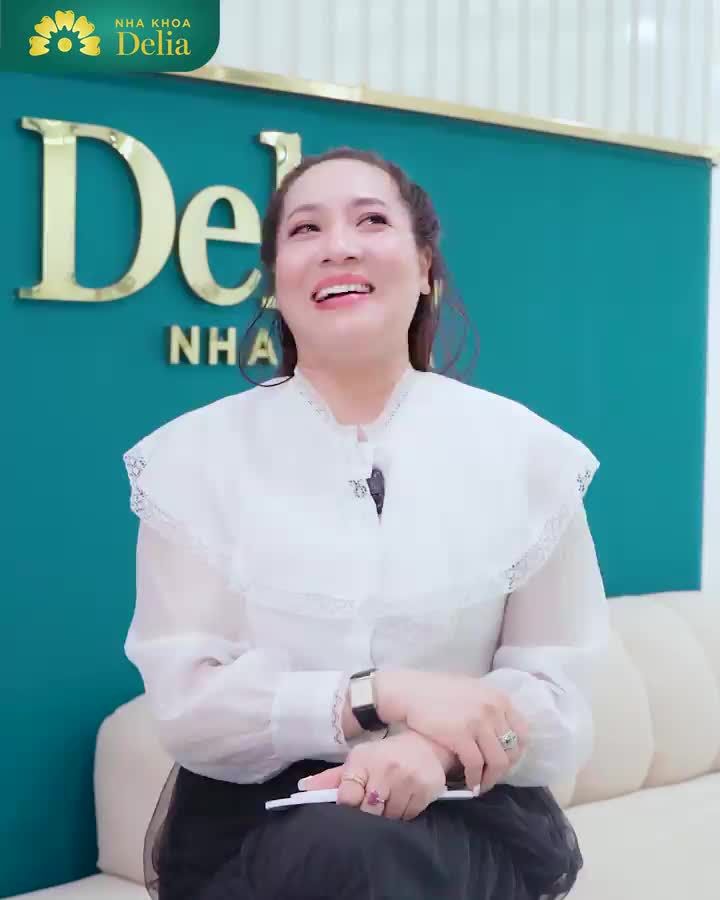 Sau hơn 3 tháng TMRS tại Delia, Diễn viên Thu Huyền trở lại để tiếp tục sử dụng dịch vụ trồng răng Implant