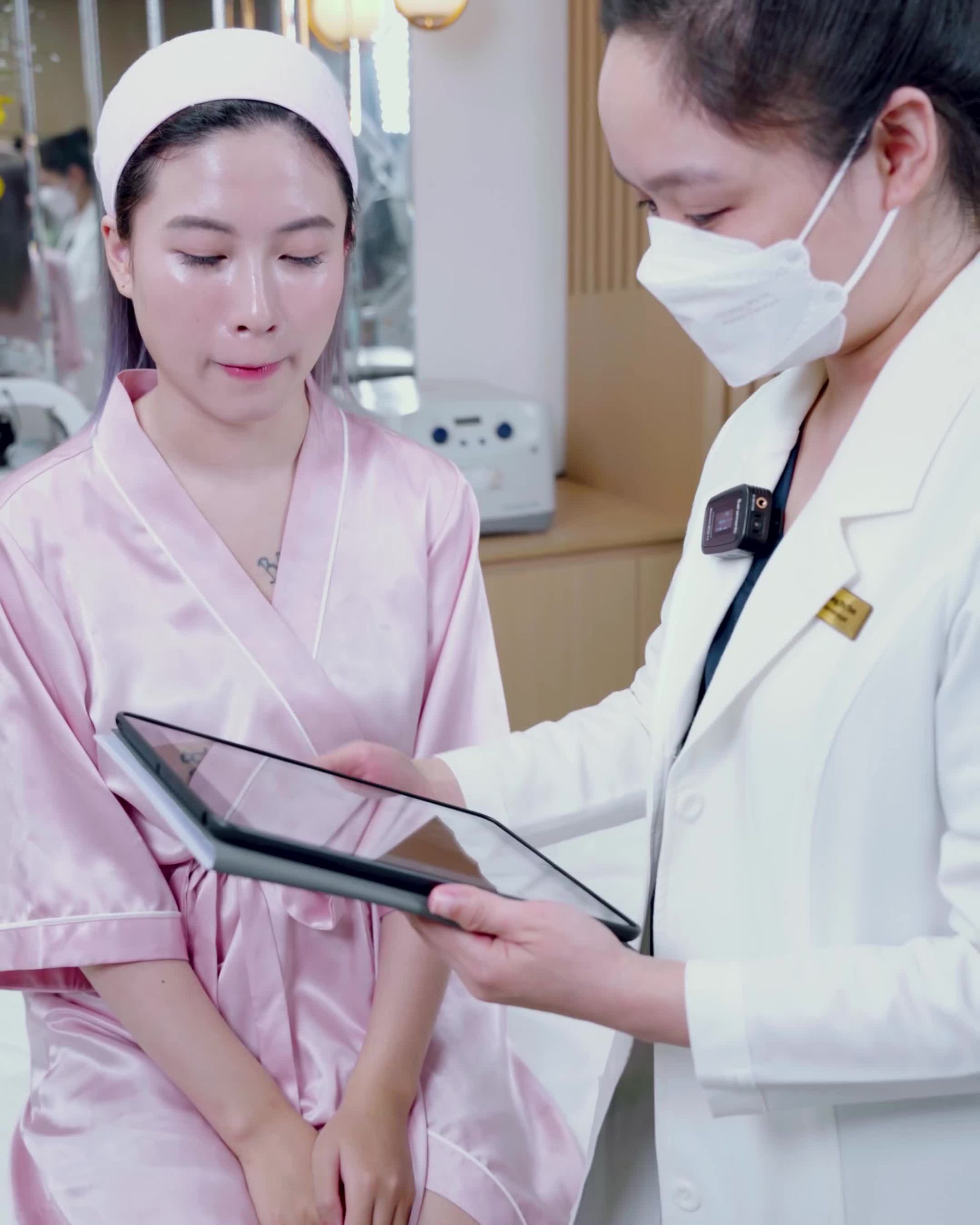 TÌM ĐƯỢC RA CHÂN ÁI CHO LÀN DA BỊ MỤN LÂU NĂM