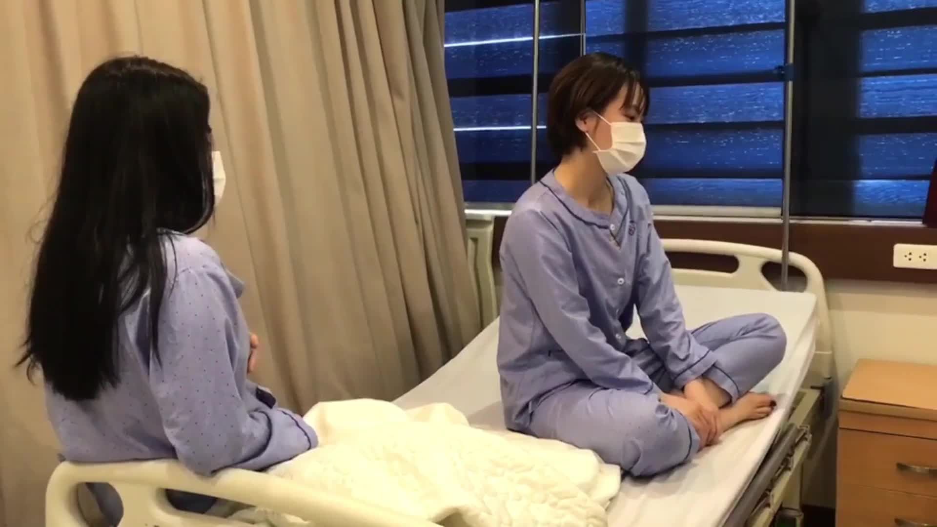 Khách hàng sau khi nâng ngực tại Thẩm mỹ DrD được 2 ngày sức khoẻ đã rất tốt, đi lại, ăn uống bình thường.