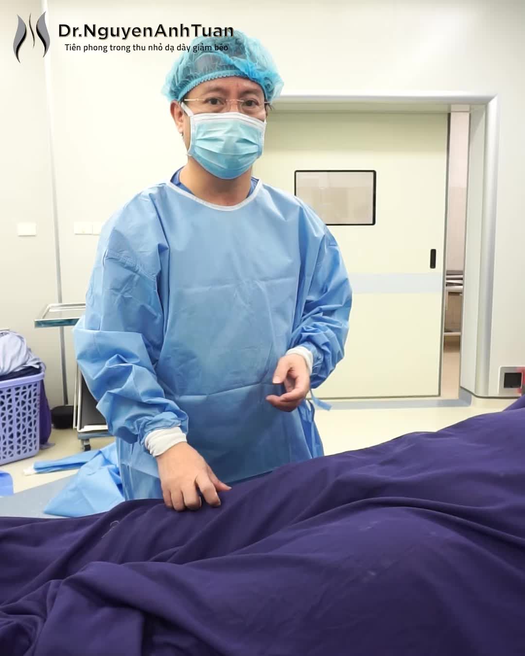 Cuộc phẫu thuật nội soi thu nhỏ dạ dày cho cô gái 20 tuổi nặng 100kg, chỉ số BMI hơn 42 đã kết thúc.