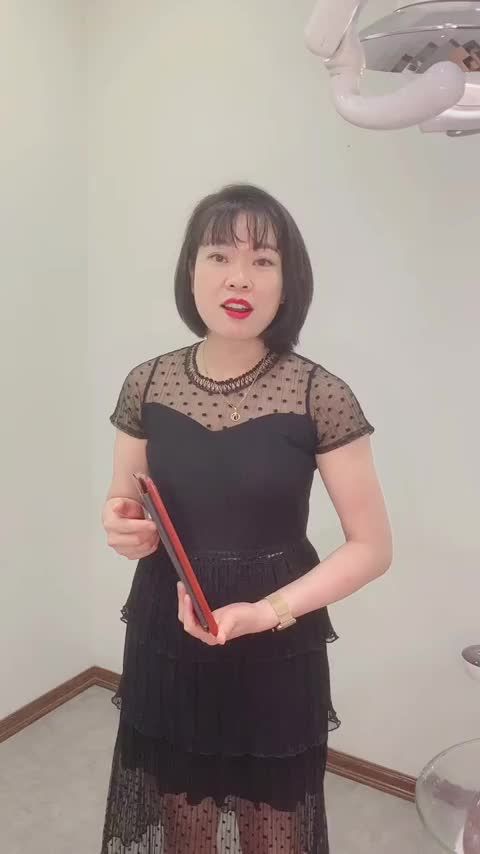 CA RĂNG BỊ NHIỄM TETACYLYN NẶNG VÀ YÊU CẦU KHẮT KHE TRƯỚC KHI LÀM RĂNG SỨ- PHƯƠNG PHÁP GIẢI QUYẾT CỦA BÁC SĨ CHIẾN SHINBI BẰNG DÁN SỨ VENEER