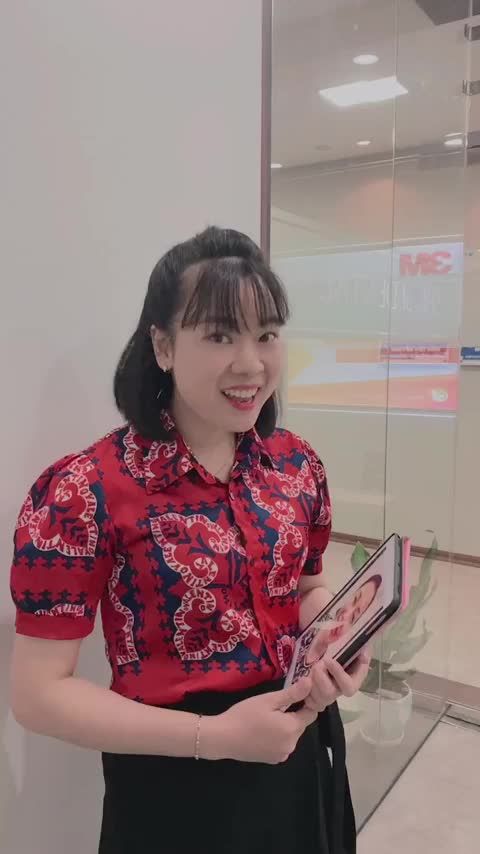 CHỊ KHÁCH HÀNG TỪNG SỢ ĐẾN CỨNG CẢ NGƯỜI TRƯỚC KHI LÀM RĂNG SỨ!!