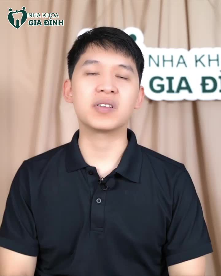 MUỐN NIỀNG RĂNG THÌ CHẲNG MÀNG TUỔI TÁC