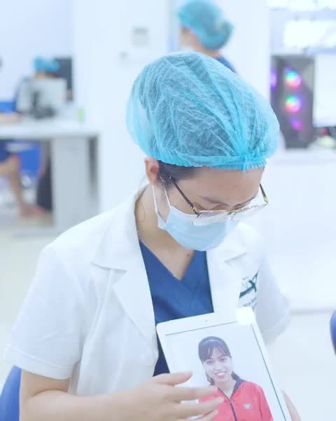 TẠM BIỆT RĂNG HÔ, CHEN CHÚC