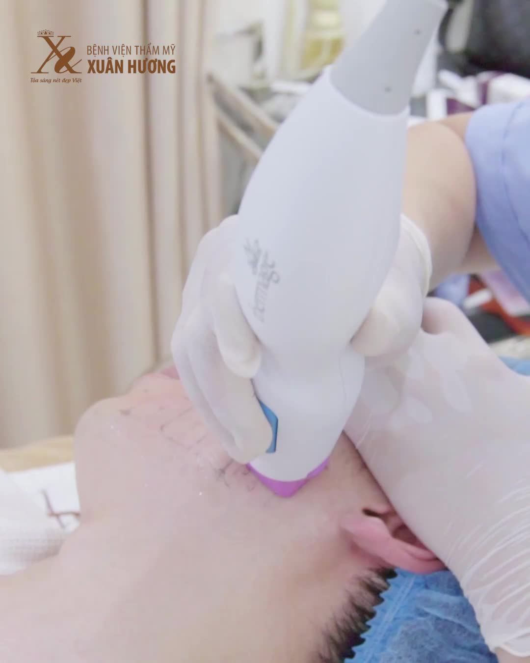 LÃO HÓA KHÔNG CHỪA MỘT AI, NAM GIỚI BIỂU HIỆN CÀNG RÕ RỆT