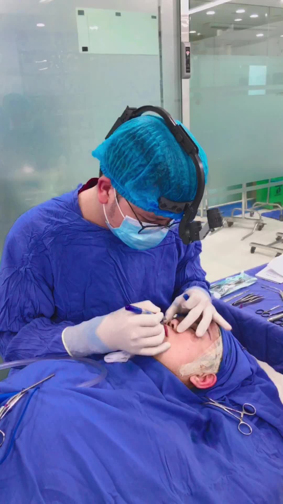 Dành cho các chị em đang tìm hiểu dịch vụ nâng mũi tại Kangnam