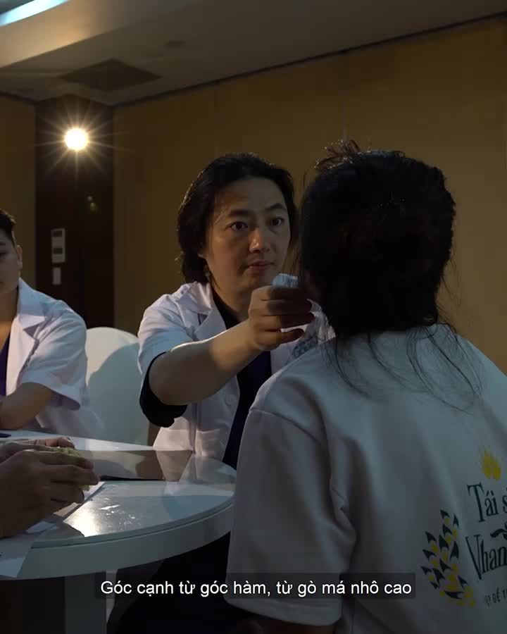TRẺ RA 10 TUỔI VỚI CÔNG NGHỆ CẤY MỠ TỪ NHẬT BẢN