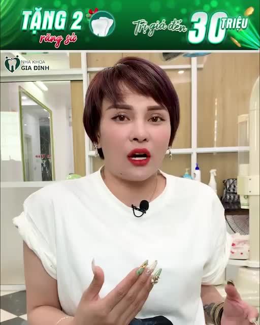 Chị Lan đã từng làm răng thẩm mỹ tại Nha khoa Gia Đình cách đây 5 năm rồi.