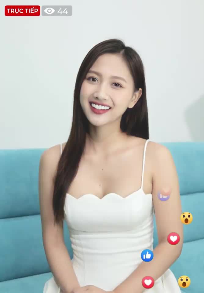 Hoa khôi Bùi Thu Hương trong diện mạo mới sau khi bọc  20 răng sứ Lava Plus