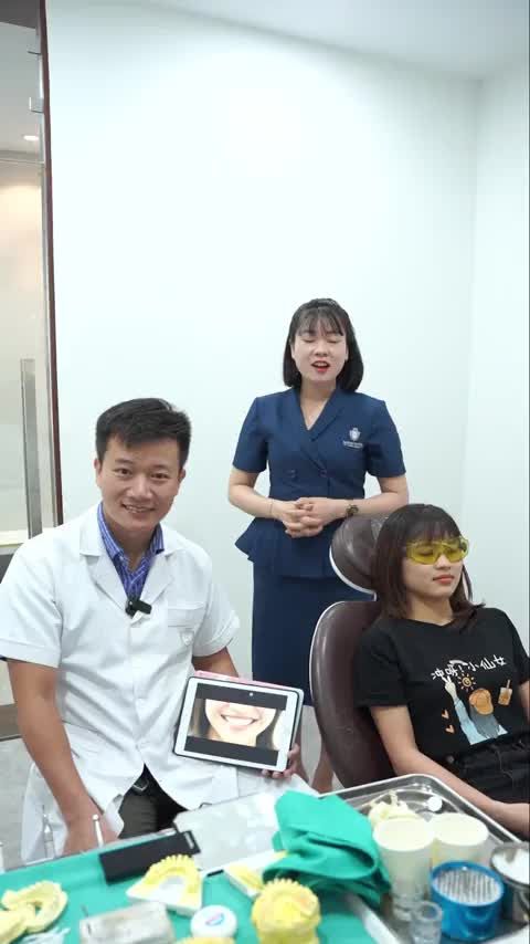 KHÁCH HÀNG THỐT LÊN QUÁ HẠNH PHÚC KHI TÌM ĐƯỢC NỤ CƯỜI HOÀN HẢO NHẤT.