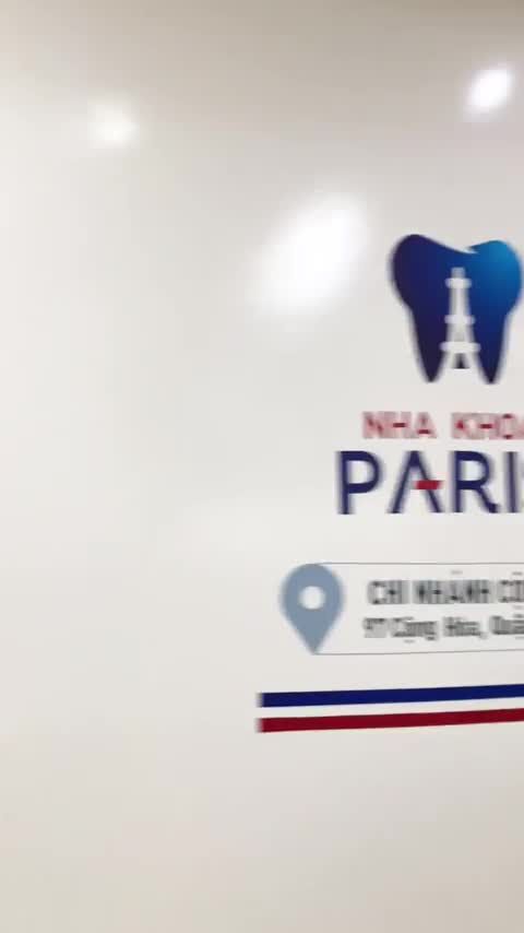 Quá trình Gắn mắc cài kim loại tự buộc tại Nha khoa Paris 97 Cộng Hòa, HCM